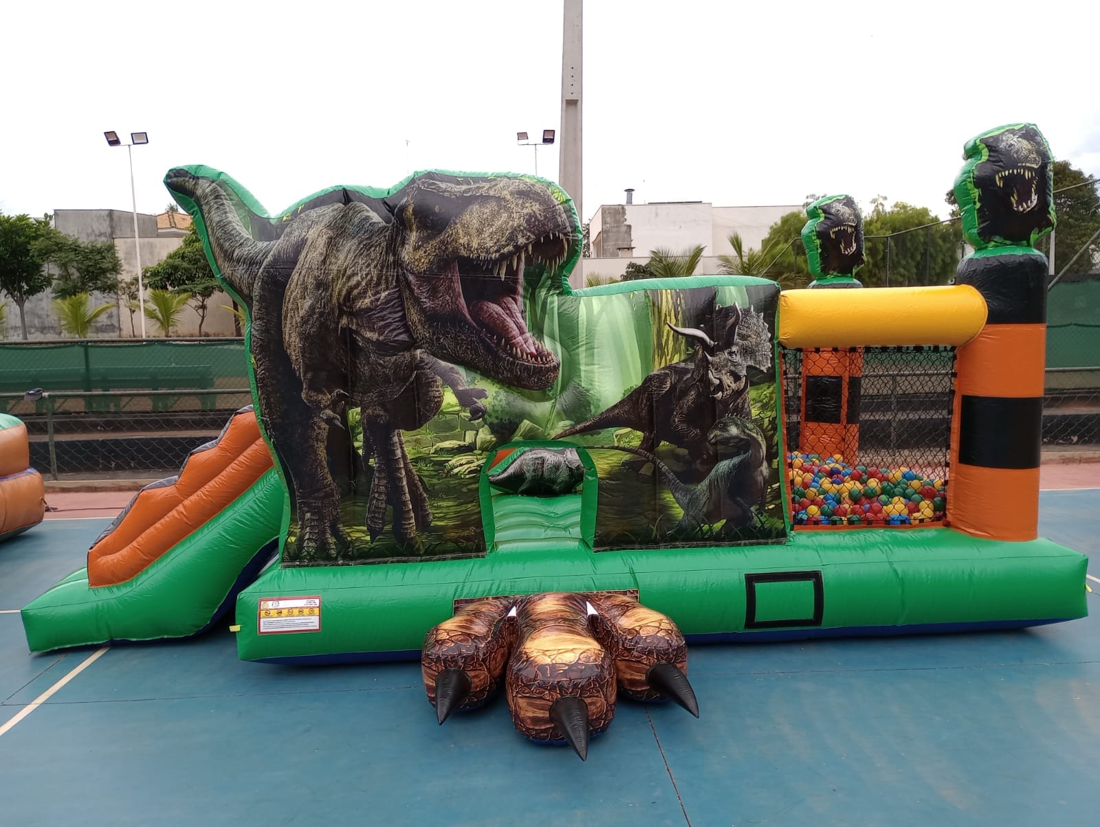 Kid Play T-Rex 3 x 1